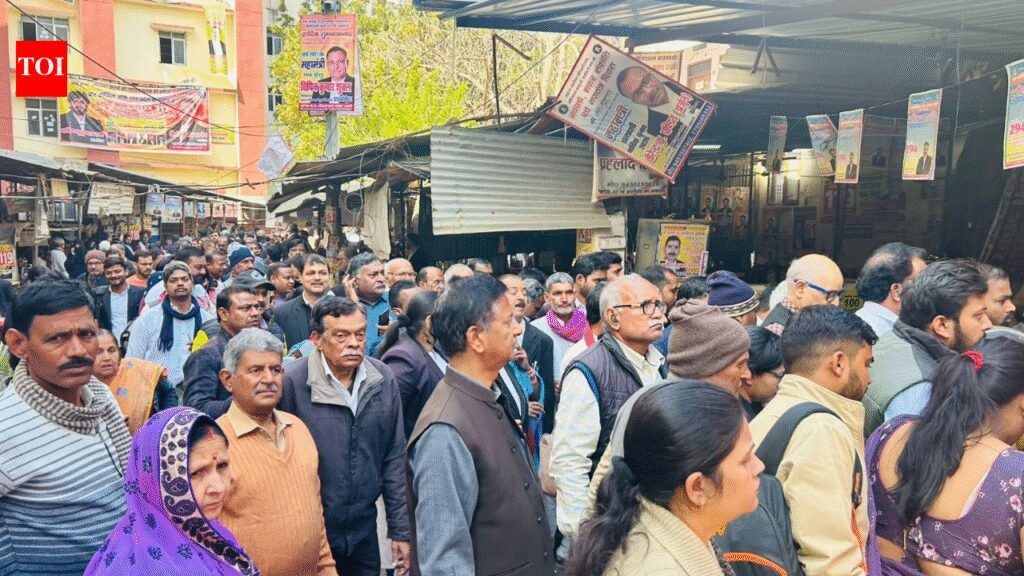 Bomb threat emails trigger evacuations at 4 district courts in UP | Lucknow News