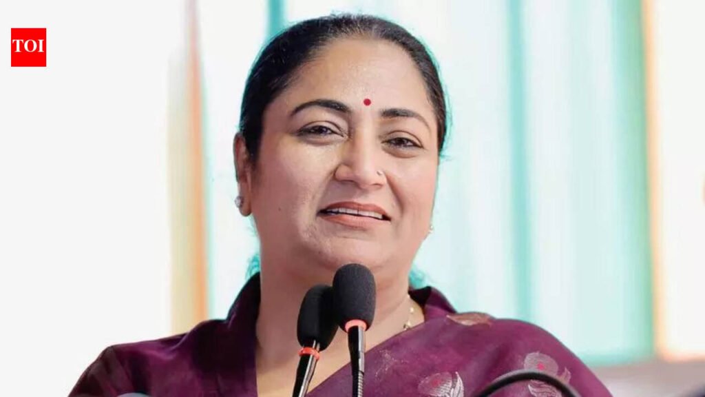 Rekha launches 51 more Arogya Mandirs, targets total of 1,100 | Delhi News