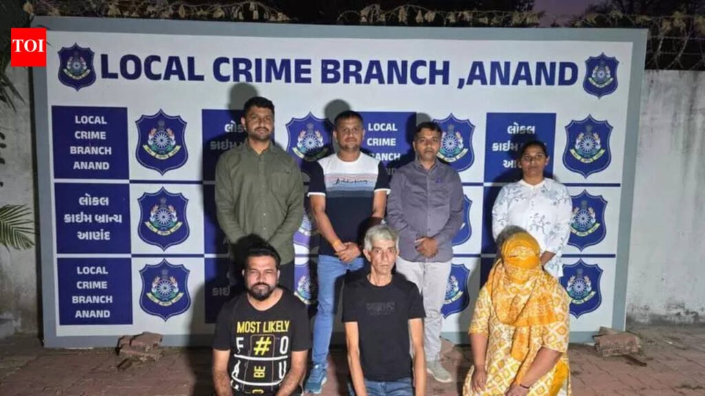 3 Mumbai travel agents arrested for trafficking two to Azerbaijan | Vadodara News