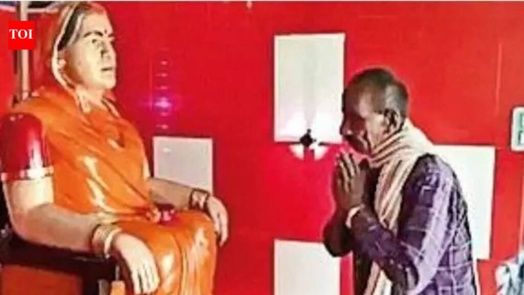 65-foot temple built in wife’s memory reflects undying love | Patna News