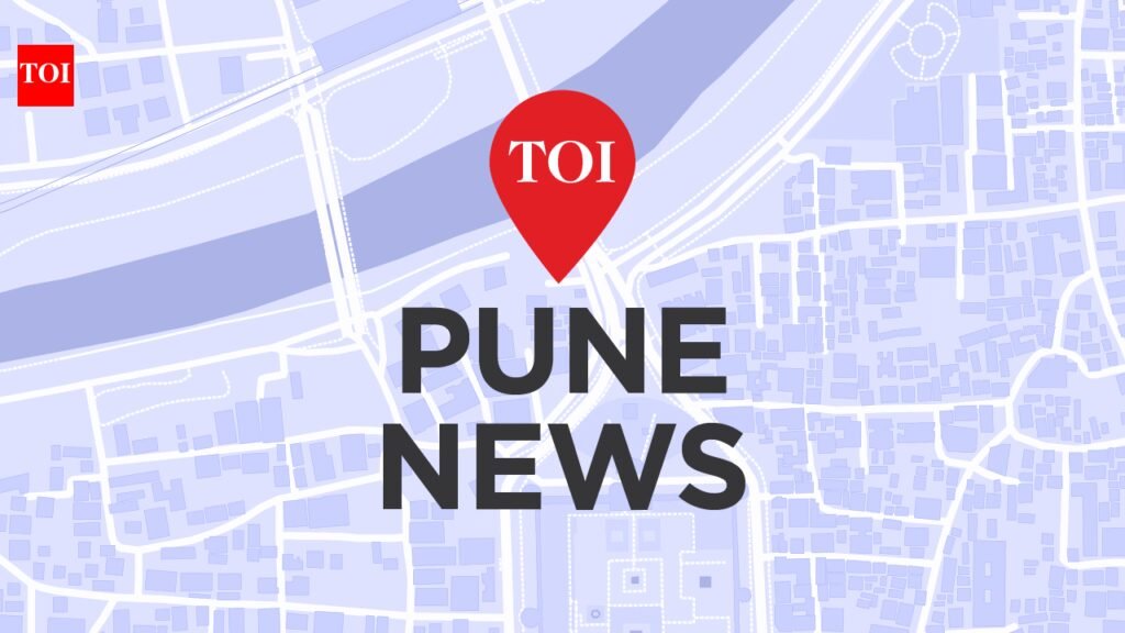 Triple-seat rider abuses Pune police constable | Pune News