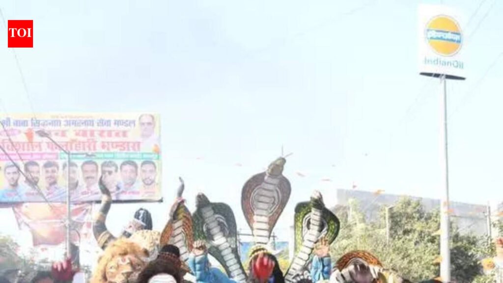 Mahashivratri vibes: ‘Bam Bam Bhole’ chants fill the air as city’s Shiv temples stay packed | Kanpur News