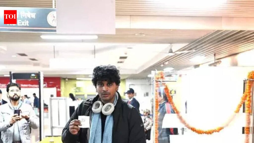 Lucknow Metro launches QR-based ticketing | Lucknow News