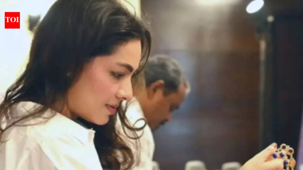 “I joined work on 15th day of my husband’s death”: How a single mom beat all odds to head one of India’s top legacy brands