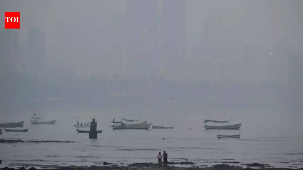 Mumbai chokes as smog shroud tightens; AQI shoots up to 127 | Mumbai News