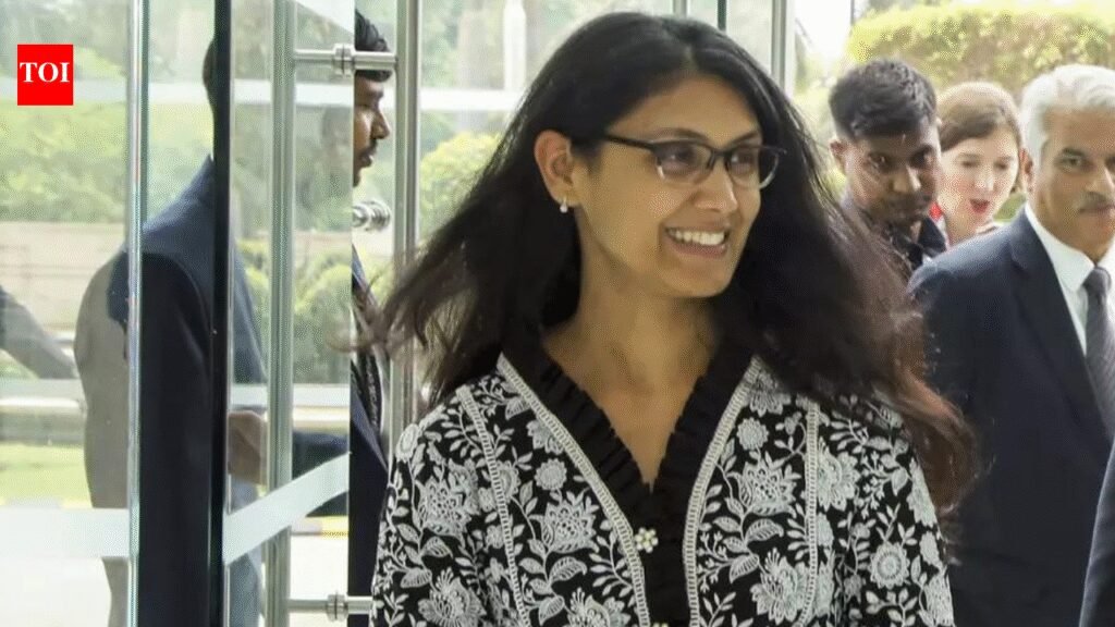 HCL’s Roshni Nadar says India must shift to IP-led tech model; pushes for AI-driven innovation