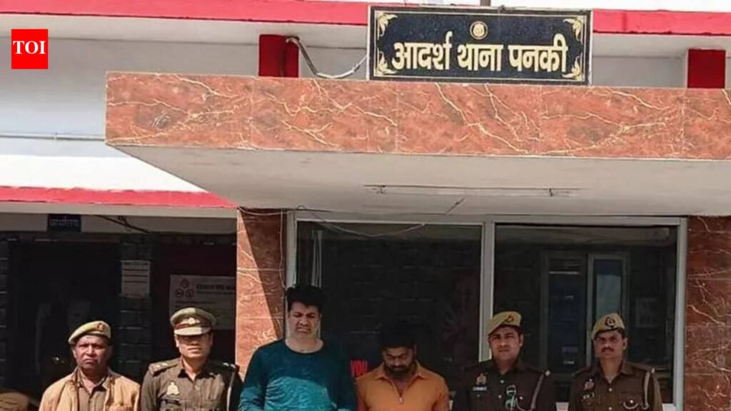 Two cyber cons held for defrauding a Czech citizen | Kanpur News