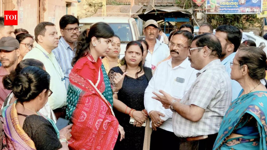 Political slugfest over jaundice outbreak in Cuttack | Bhubaneswar News