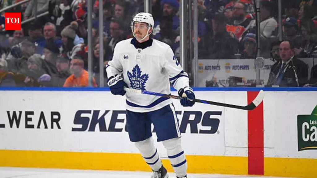 Pittsburgh Penguins consider trade move for Toronto Maple Leafs defenseman Simon Benoit before deadline | NHL News