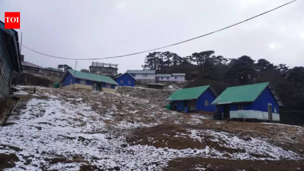 Sandakphu receives season’s first snowfall after 10 months | Kolkata News