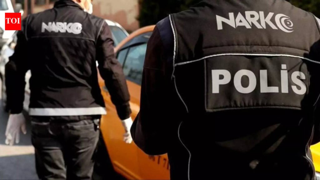 Türkiye’s midnight anti-narcotics crackdown in Ramadan 2026: 346 arrested, drugs and weapons seized across 5 provinces
