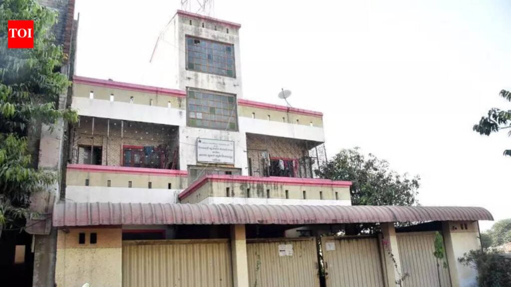 4 children go missing from Nashik shelter, probe on | Pune News