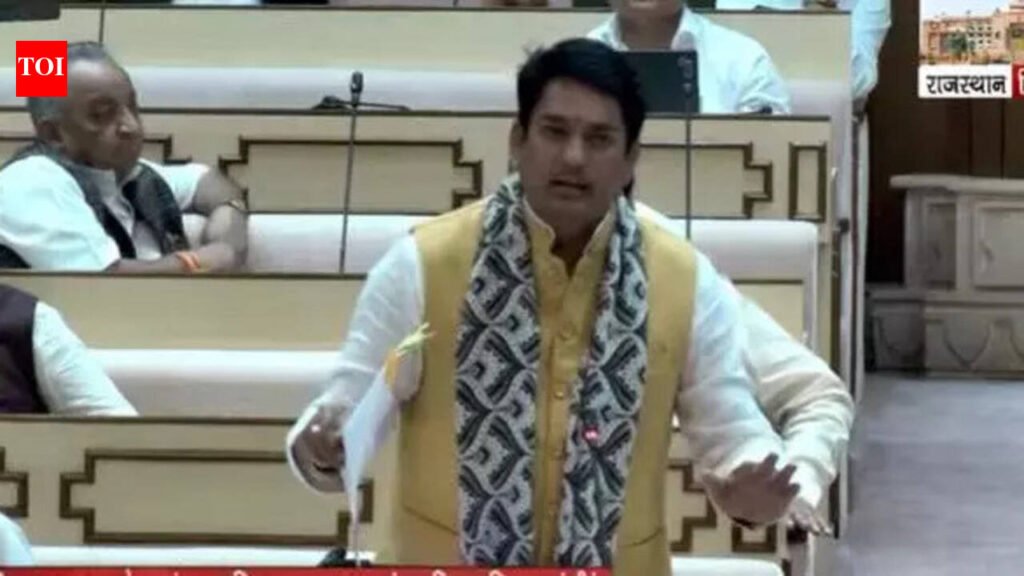 Uproar after deputy LoP says RSS creating obstacles in edu | Jaipur News