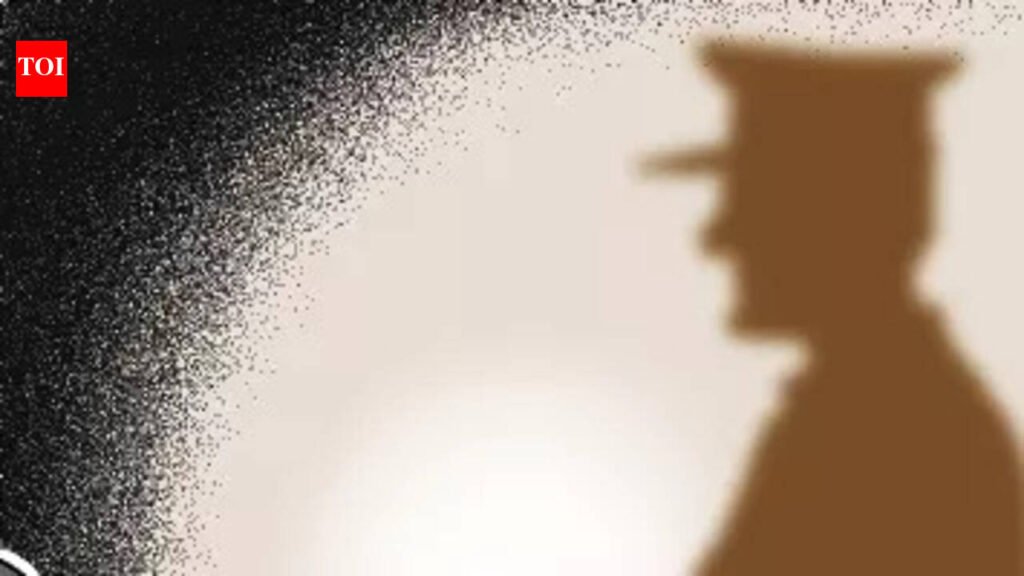 VIB arrests two Bihar govt officials over bribery | Patna News