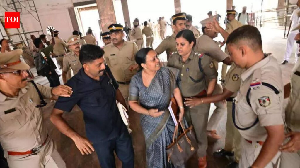 CM: Attack on health minister not a protest | Thiruvananthapuram News