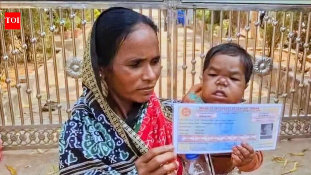 Short in height, big on dreams: 1.5-ft-tall girl writes Class X exam from mom’s lap | Bhubaneswar News