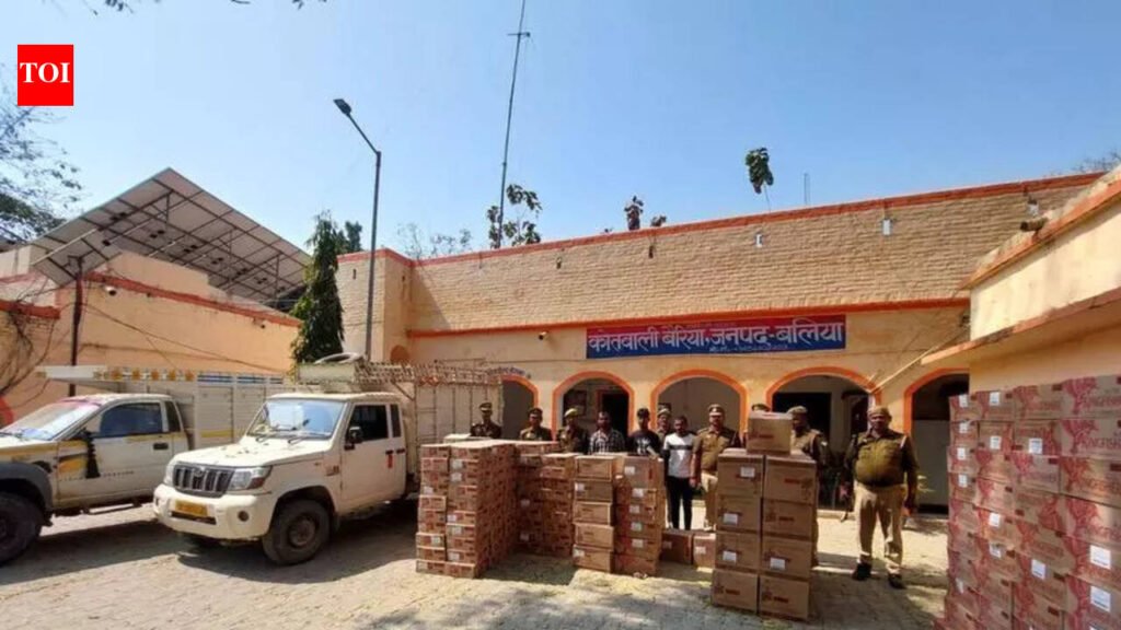 3 liquor smugglers arrested in Ballia | Varanasi News