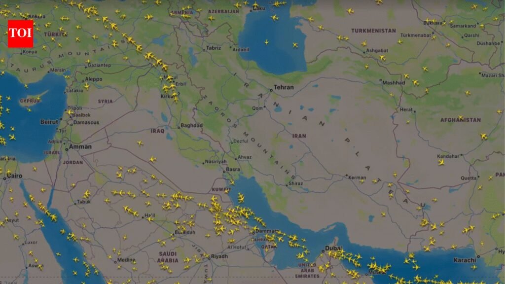 How flights moved out of Iranian airspace after US-Israel strikes — video