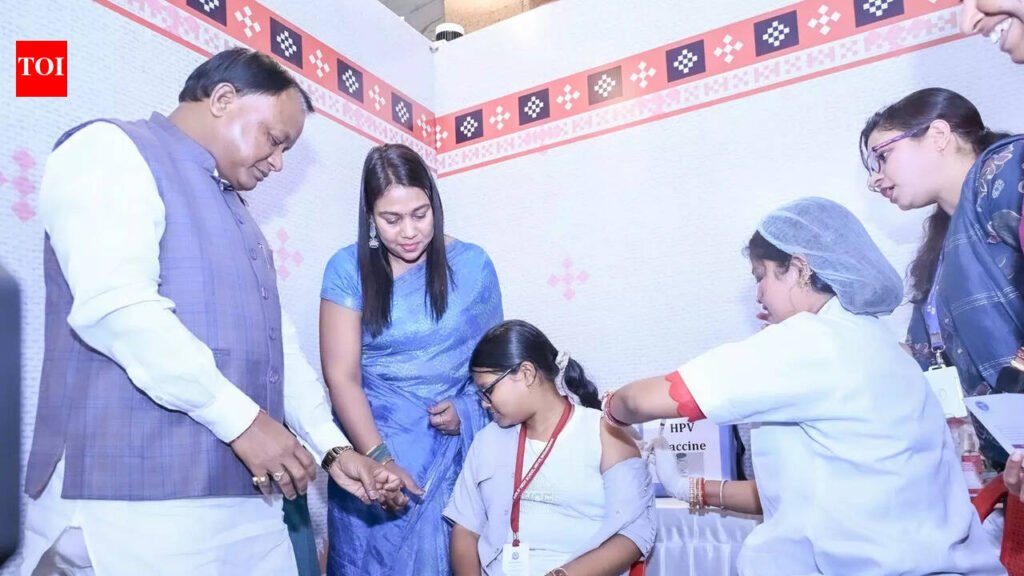 CM launches vax campaign against cervical cancer | Bhubaneswar News