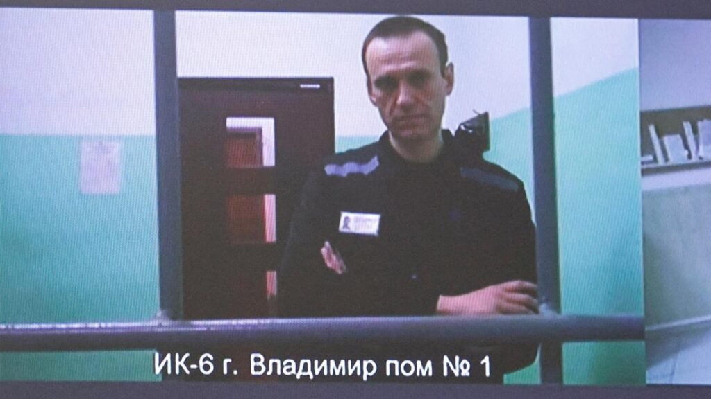 Five European nations say Russian opposition leader Navalny was poisoned, blame Kremlin