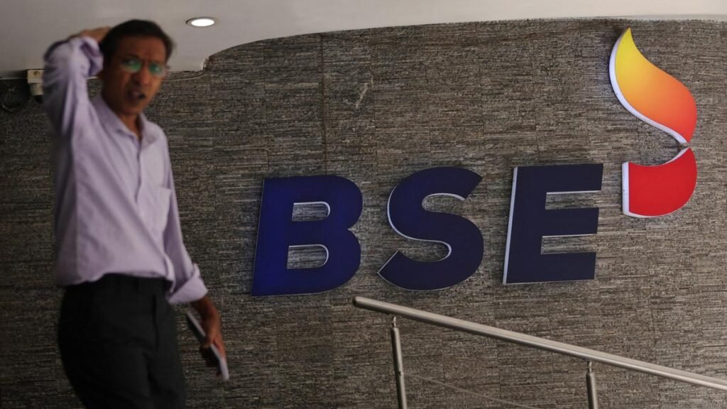 Stock markets bounce back after falling in early trade