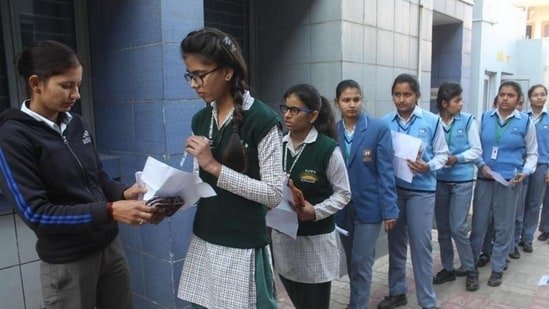 WB HS board to award full marks for 3 ‘out-of-syllabus’ Maths question