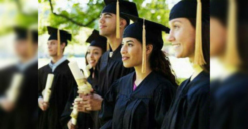 7 in 10 Hindus hold college degrees in US, highest among religious groups: Study, ETEducation