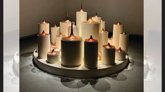 Drawing Room: Gourmoni Das spots sacred themes in Anant Nikam’s works