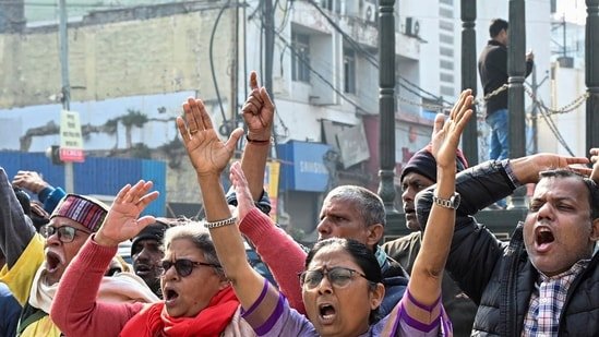 Job aspirants, anganwadi workers stage protests in Kolkata to press for demands