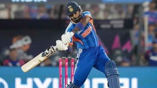 ‘Hardik Pandya does not usually bat at number five’: Kaif flags balance issue in India’s left-heavy batting line-up