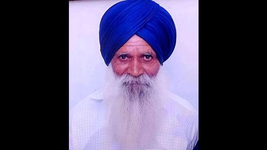 On way to meet son after 16 years, Hoshiarpur man dies on flight to Italy