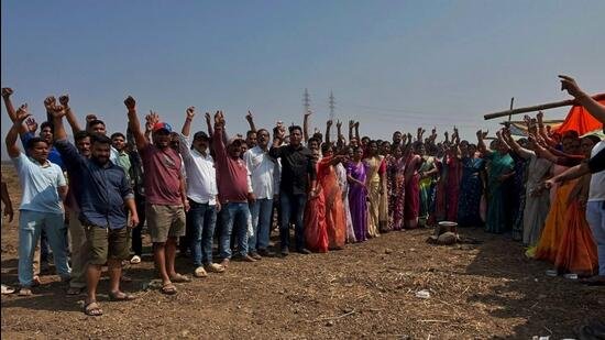 Farmers protest delay in compensation for Metro-4 car shed land in Thane