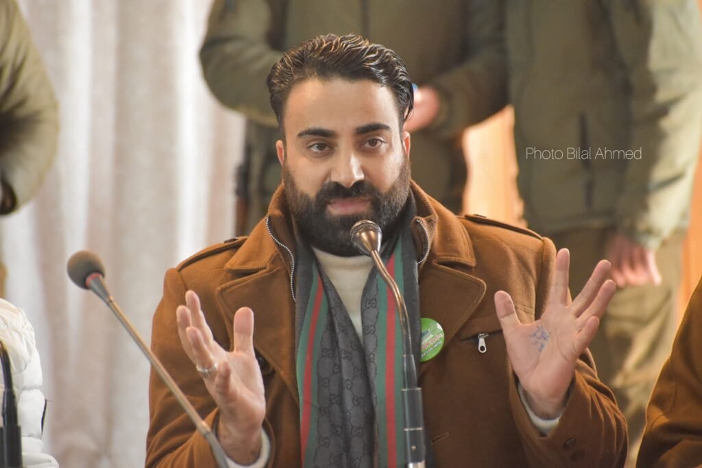 Ayaz Darwi, State General Secretary, Janata Dal (United) JKUT Condemns the Issue Faced by Kashmiri Students at Mewar University