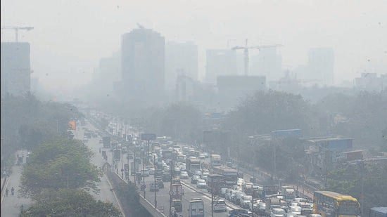 Mumbai: Worli registers the highest AQI in the city; 12 construction sites may get stop-work notices