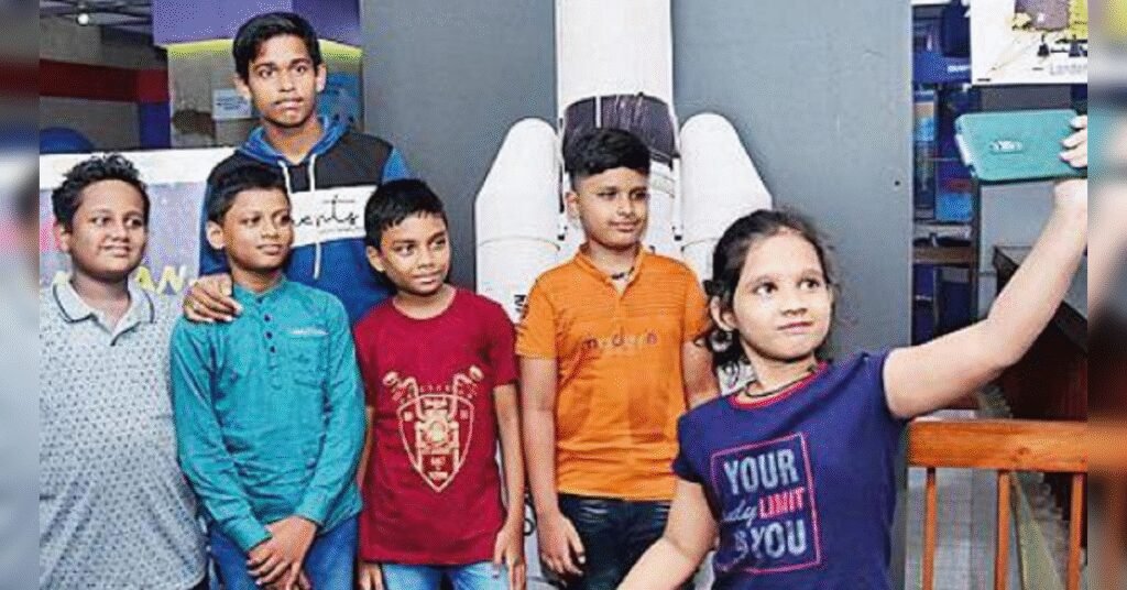 Number of primary schools and students declined in 2024-25 in Gujarat: Socio-Economic Review, ETEducation