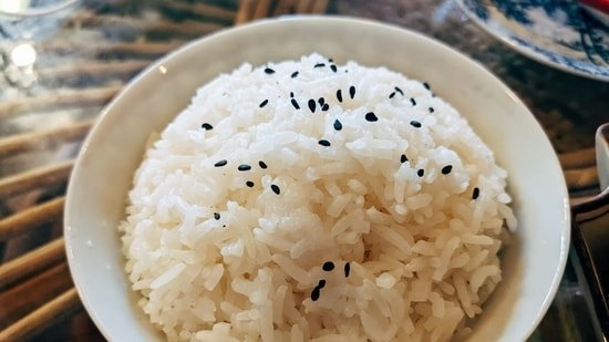 Maryland doctor explains the hidden dangers of meal-prepping rice; shares simple steps to avoid health risks