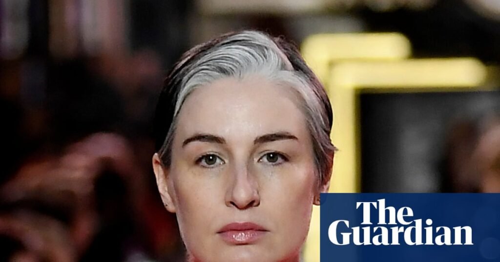 Erin O’Connor says Instagram removed her pregnancy photo for nudity breach | Erin O’Connor