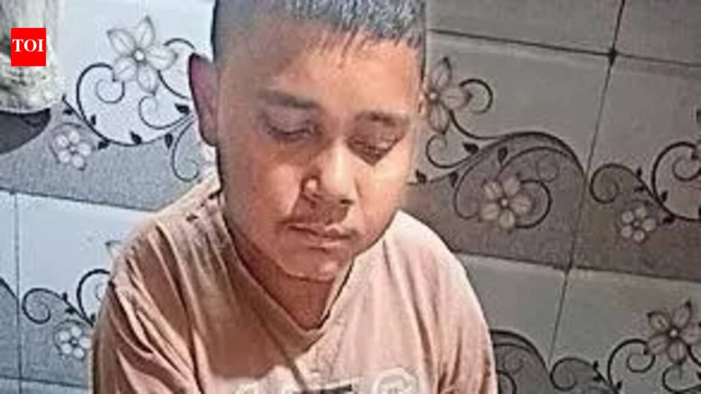 Ahmedabad city DEO to fund education of Class 10 student who writes with feet | Ahmedabad News