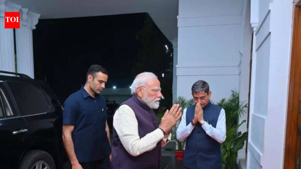 Modi reaches TN for Madurai rally today | Chennai News