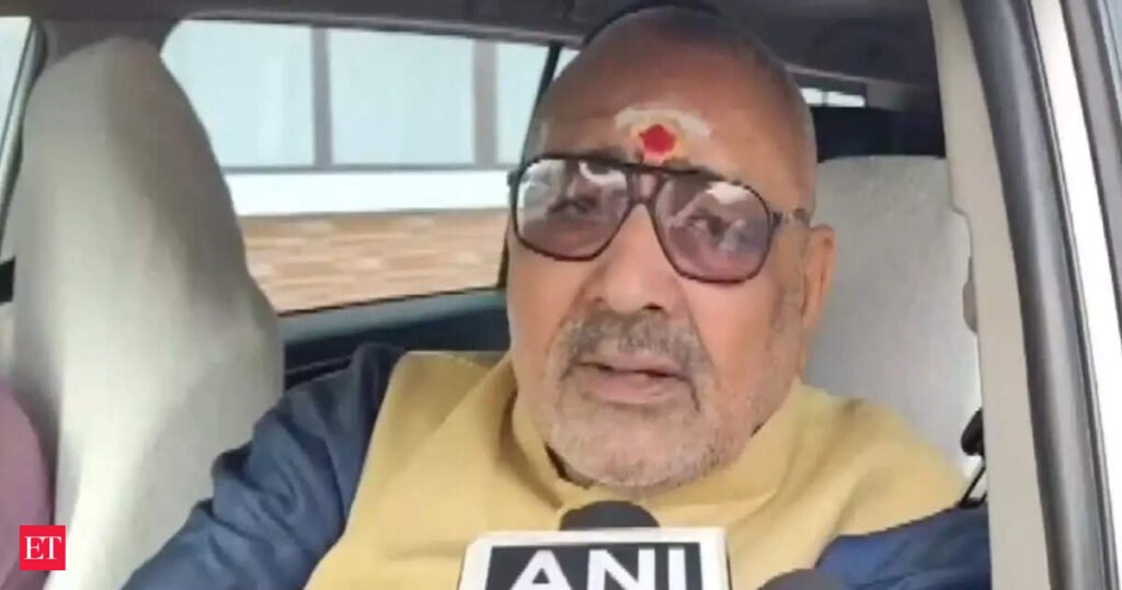 Giriraj Singh alleges Mamata Banerjee govt gave IDs to infiltrators, seeks reverification in West Bengal