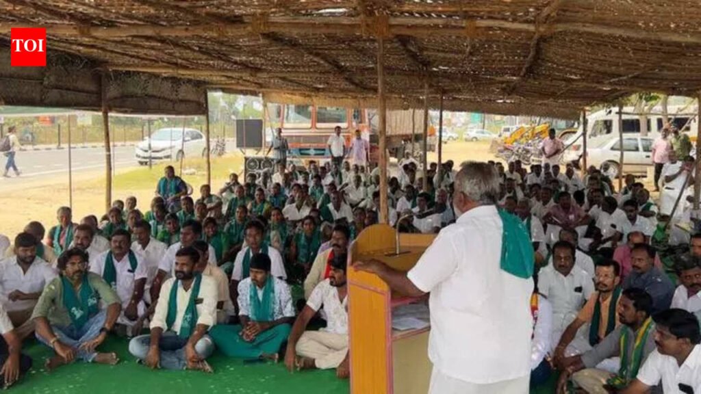 Farmers in Tirupur demand funds for Anaimalaiyaru-Nallaru dam project | Coimbatore News