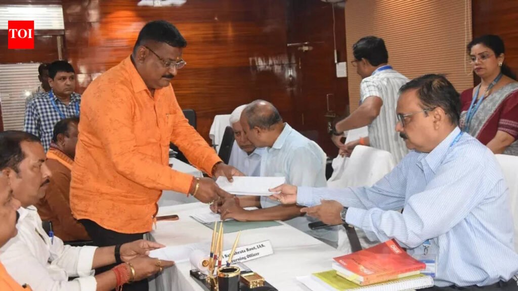 CM meets MLAs as BJP prepares to field 3 RS candidates | Bhubaneswar News