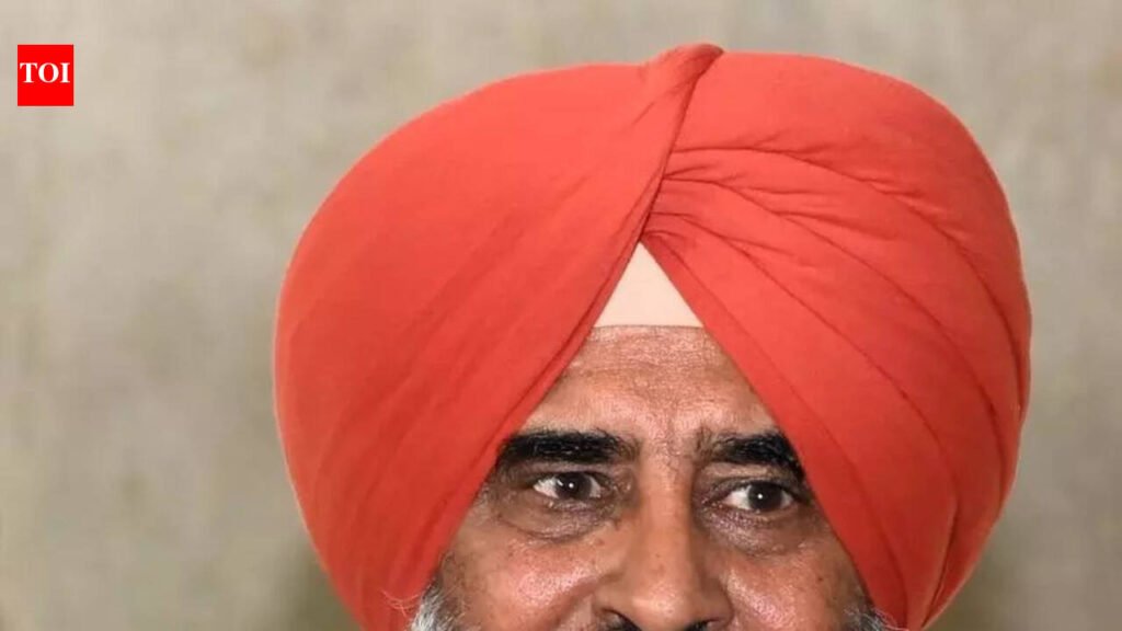 Pargat flays AAP govt over non-payment of old-age, widow pension | Chandigarh News