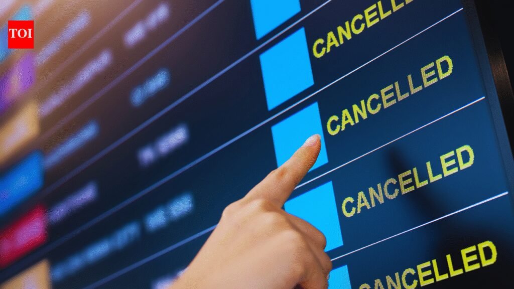 Etihad suspends all Abu Dhabi flights until March 5; passengers told not to travel unless contacted directly |