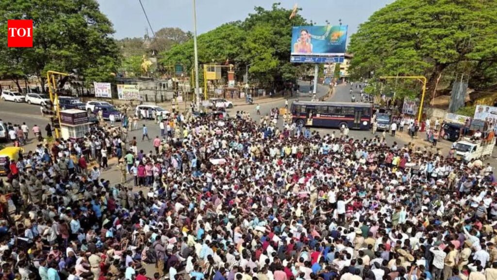 After Left sect revolt, cabinet likely to revise Scheduled Castes internal quota | Bengaluru News