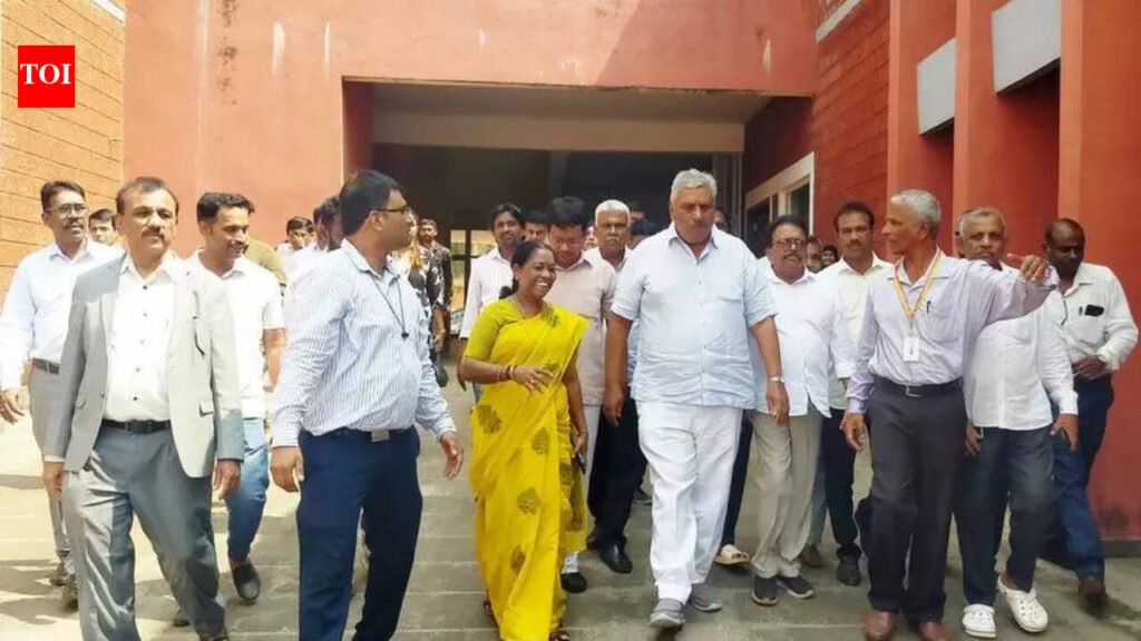 Efforts on to start classes at Govt Vet College in Koila: Min | Mangaluru News