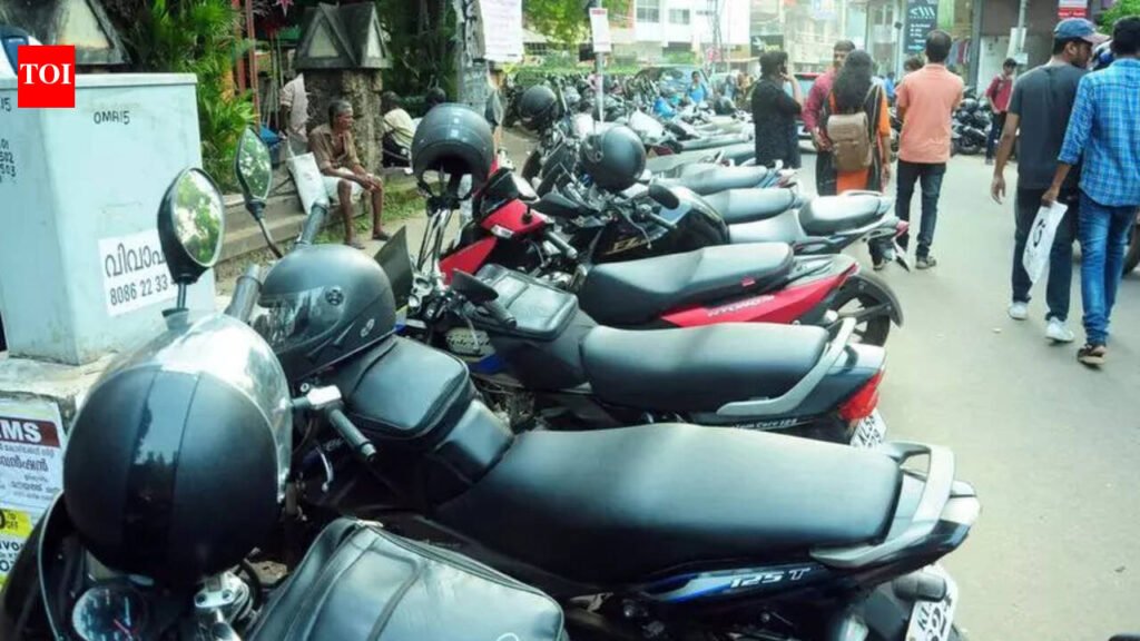 Officials to crack down on illegal parking fee collection | Thiruvananthapuram News