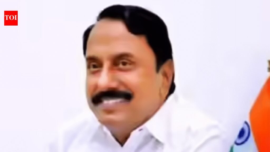 DMK govt’s Rs 5,000 financial assistance to women is a ‘scheme to loot Rs 5 lakh crore,’ Sengottaiyan says | Coimbatore News