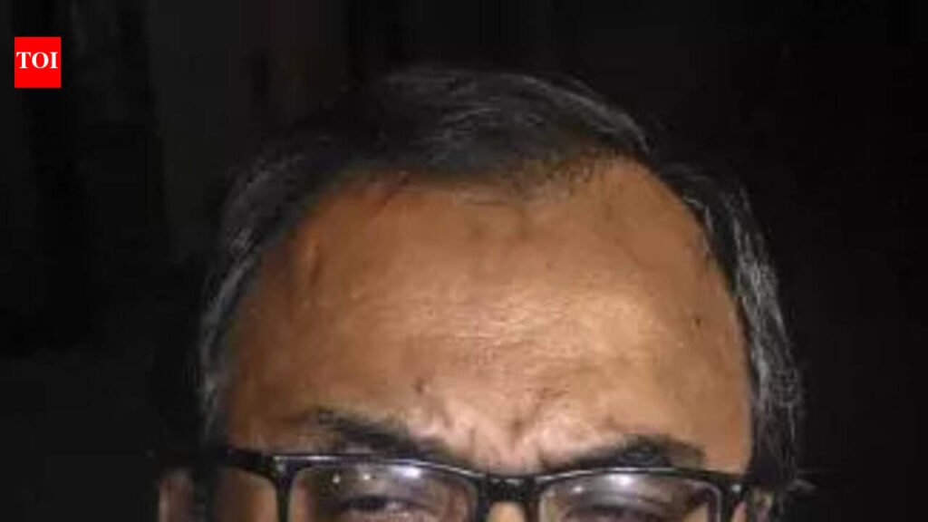 Modi govt only makes people stand in queues: Kunal | Kolkata News