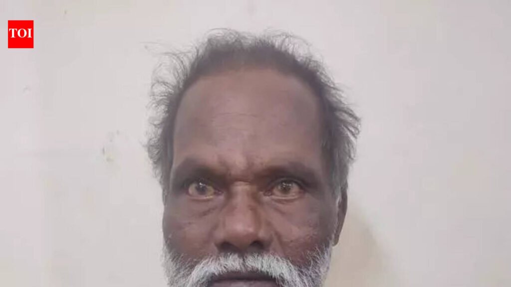 Roadside astrologer held for cheating I-T officer in Bengaluru | Bengaluru News